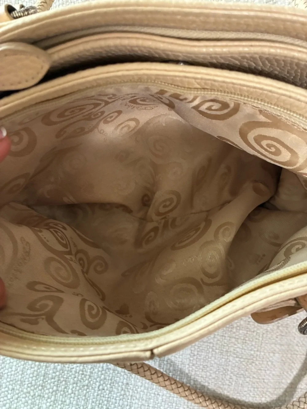 VINTAGE BRIGHTON
BEIGE PEBBLED LEATHER HANDBAG - Picture 13 of 14